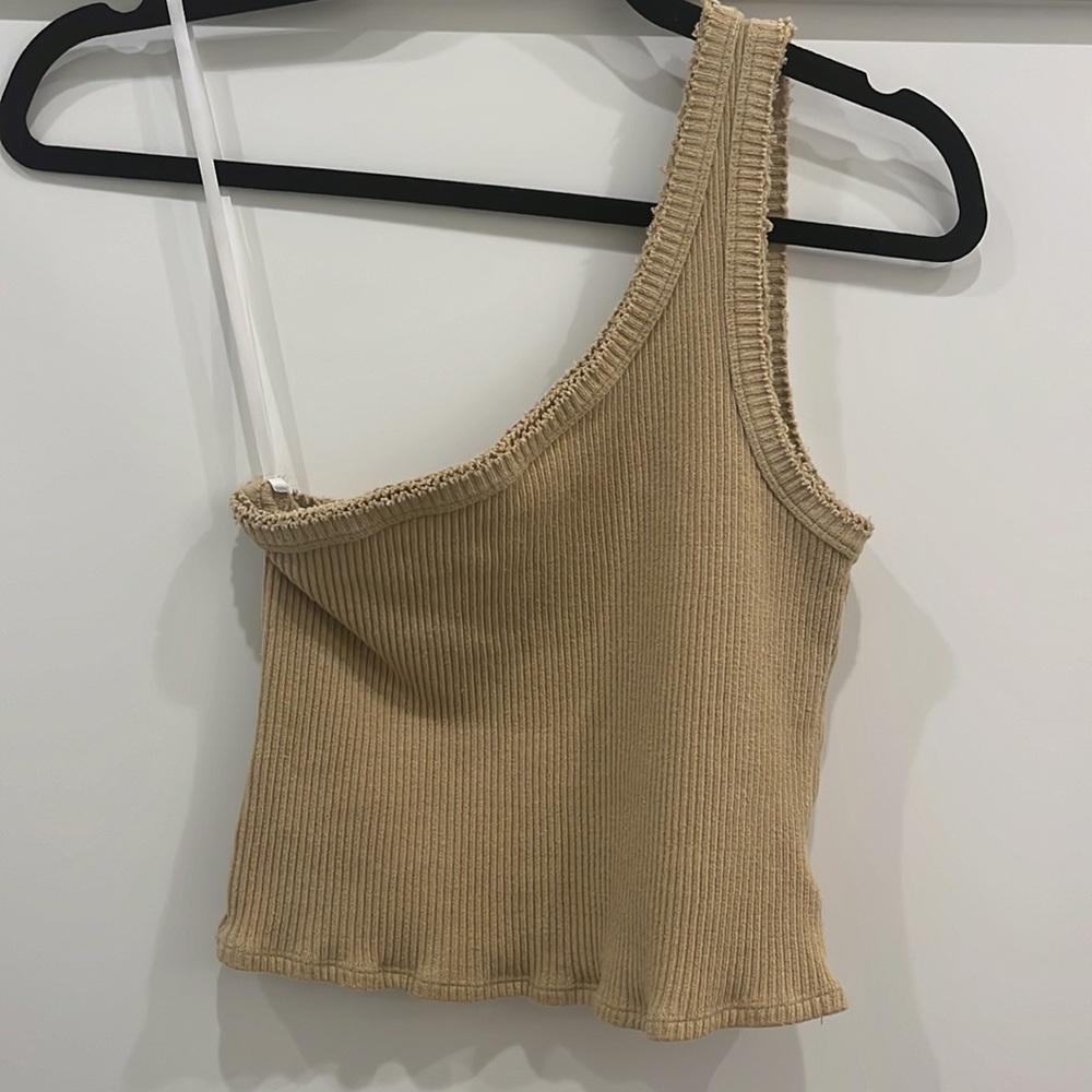 UO Ribbed One-Shoulder Tank Top - Picture 3 of 5